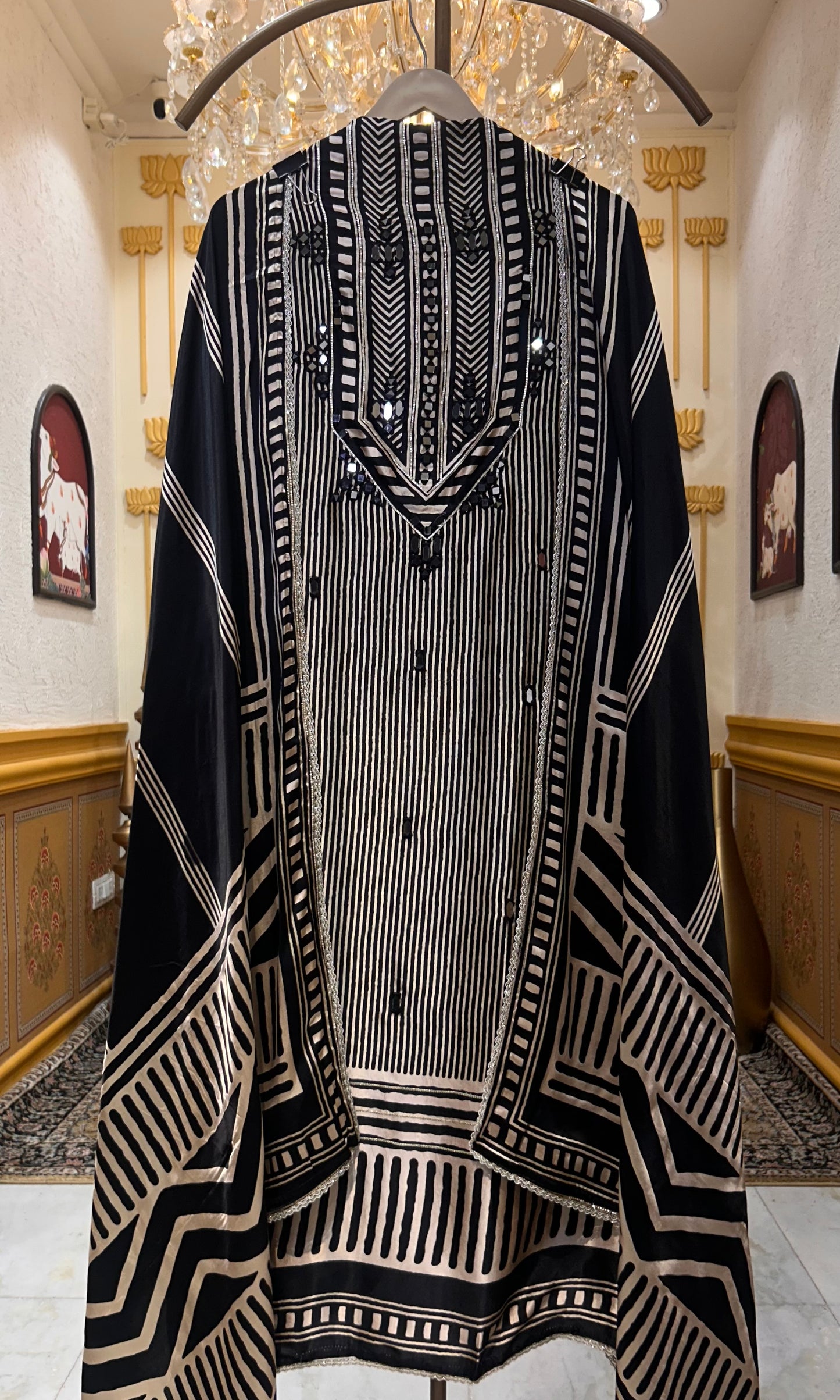 Shahnoor Bandhej Suit
