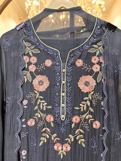 Sahira Thread Veil Suit (Navy Blue)
