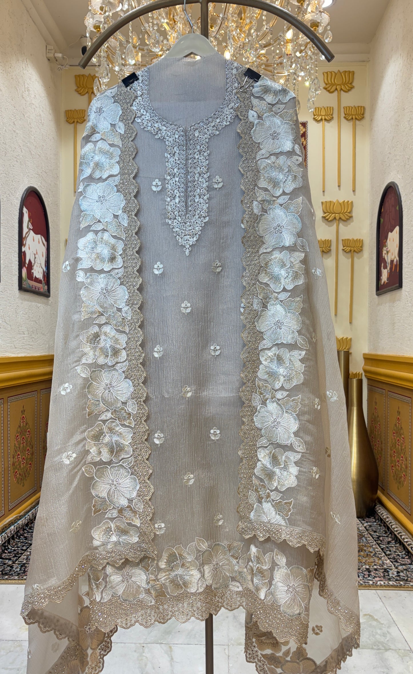 Mahira Stonecraft Suit