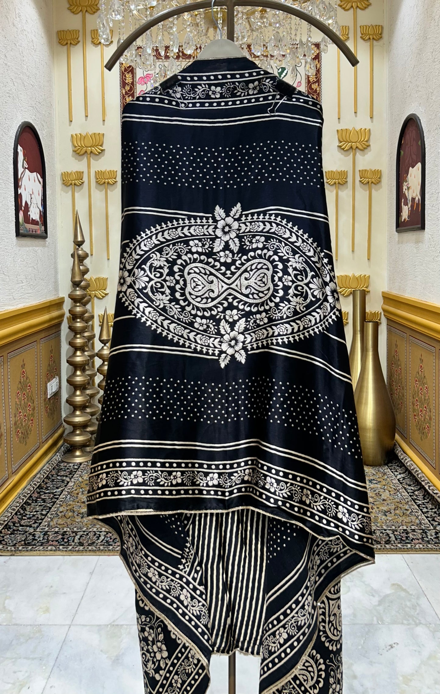 Mehera Gajji Suit