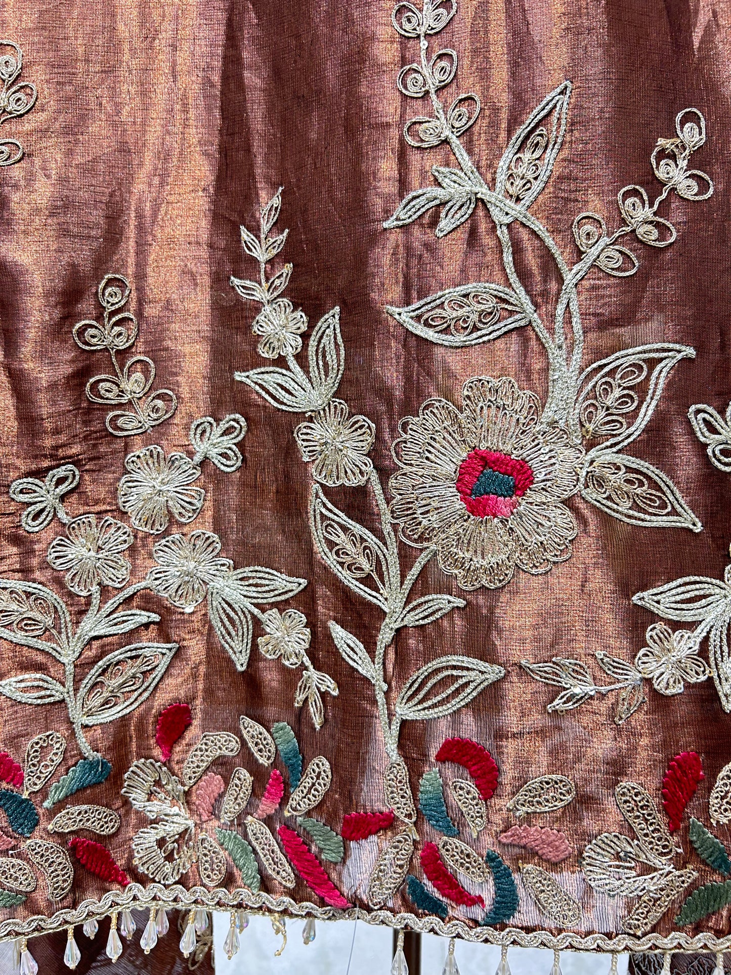 Sunehri Noor Organza Suit