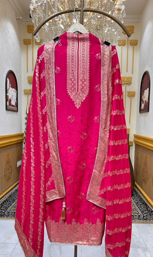 Elira Banarasi Loom Suit (Magenta)