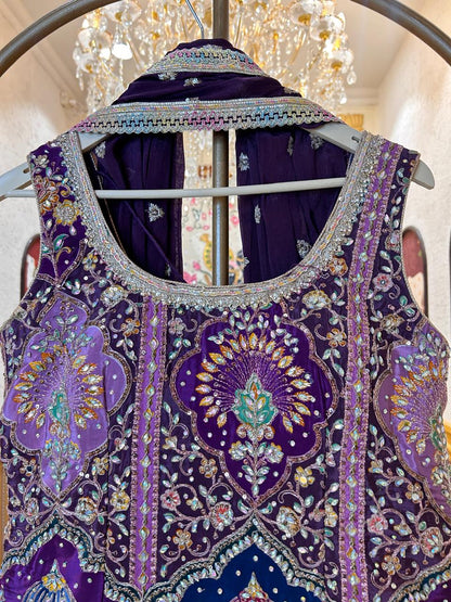 Tishya Farshi Elegance Set