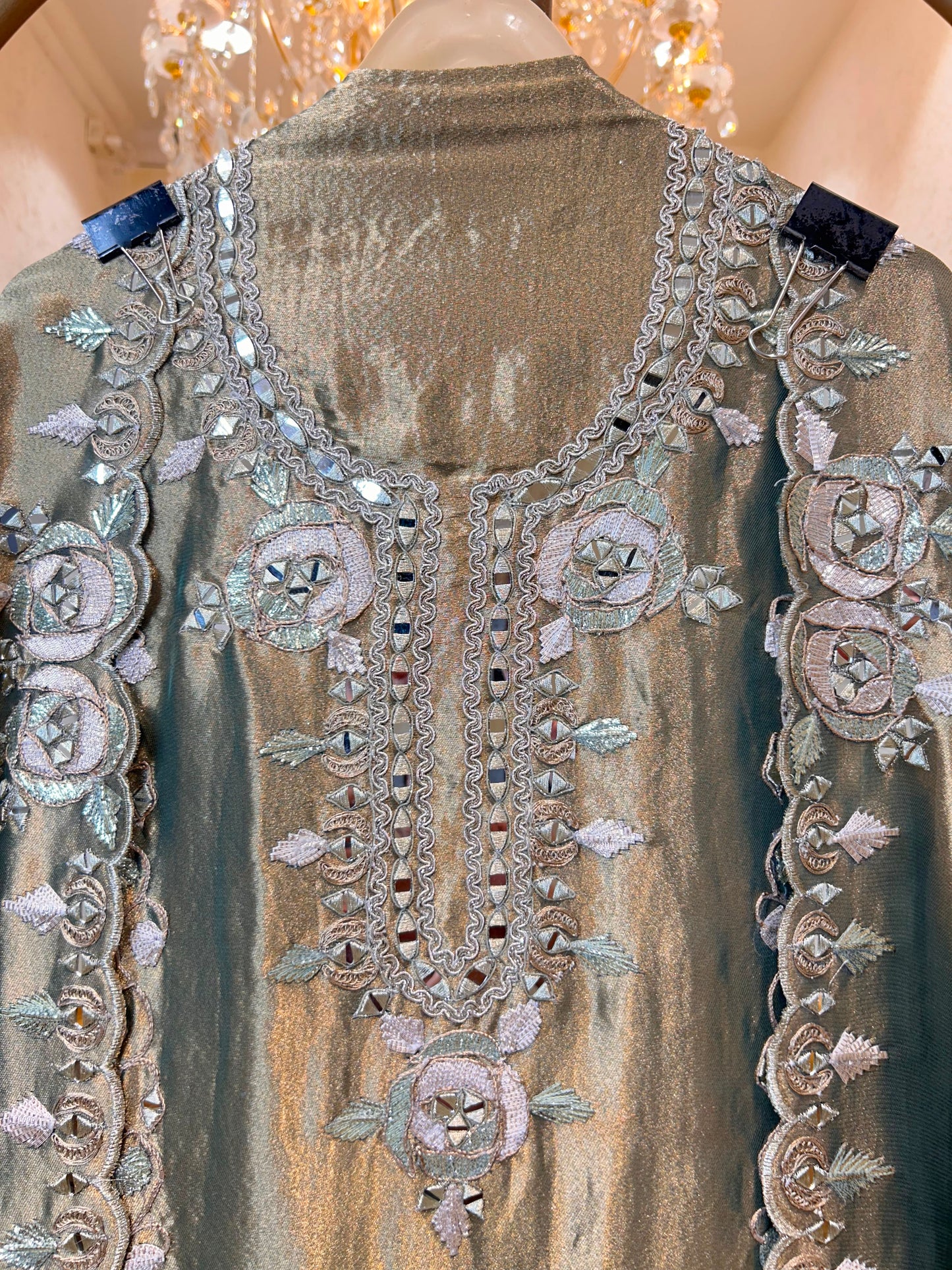 Zar Afshan Organza Suit