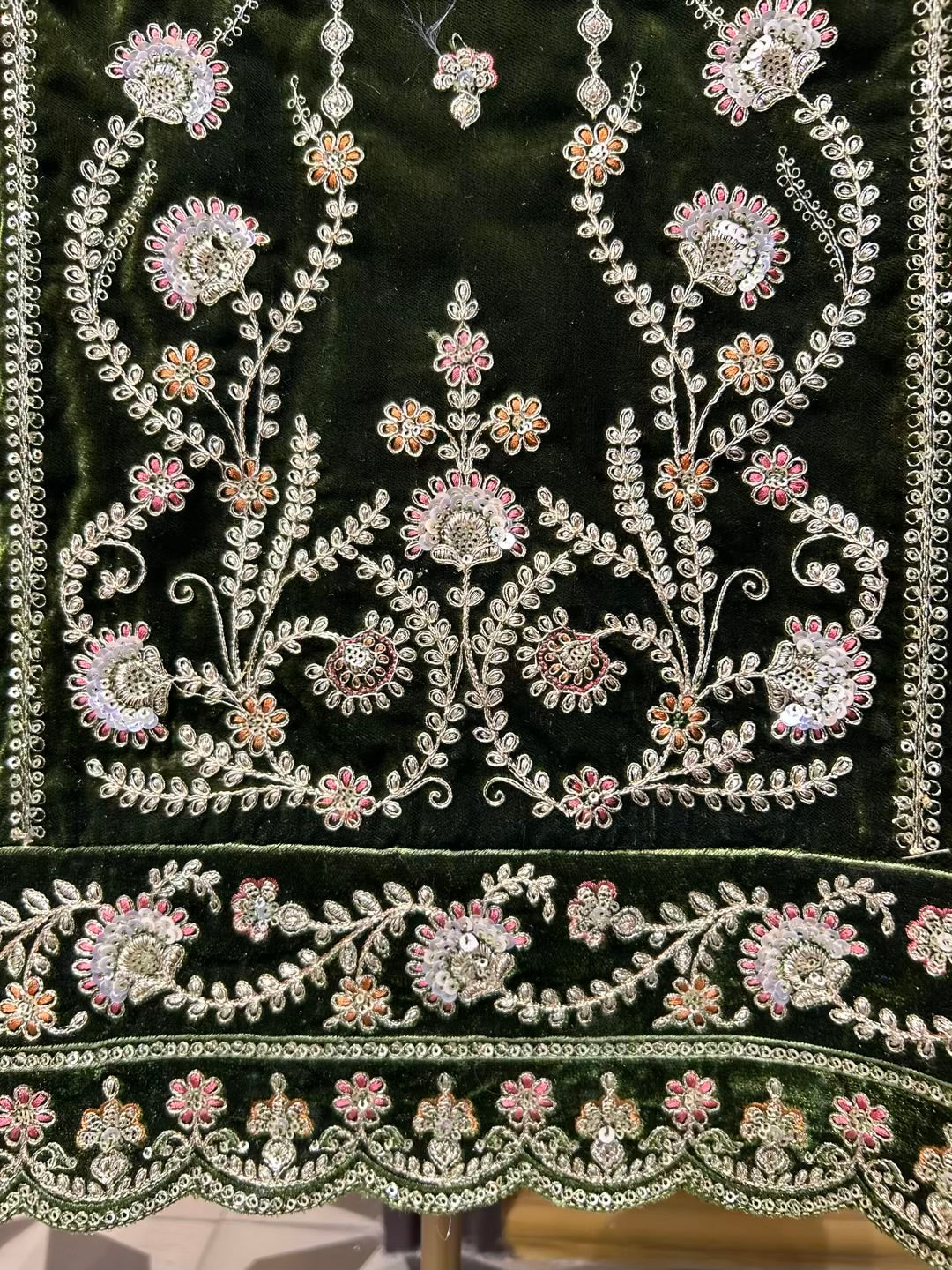 Feroza-e-Velvet Suit (Green)