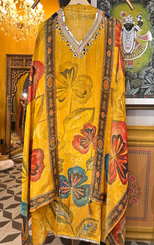 Noor-e-Tissue Printed Suit