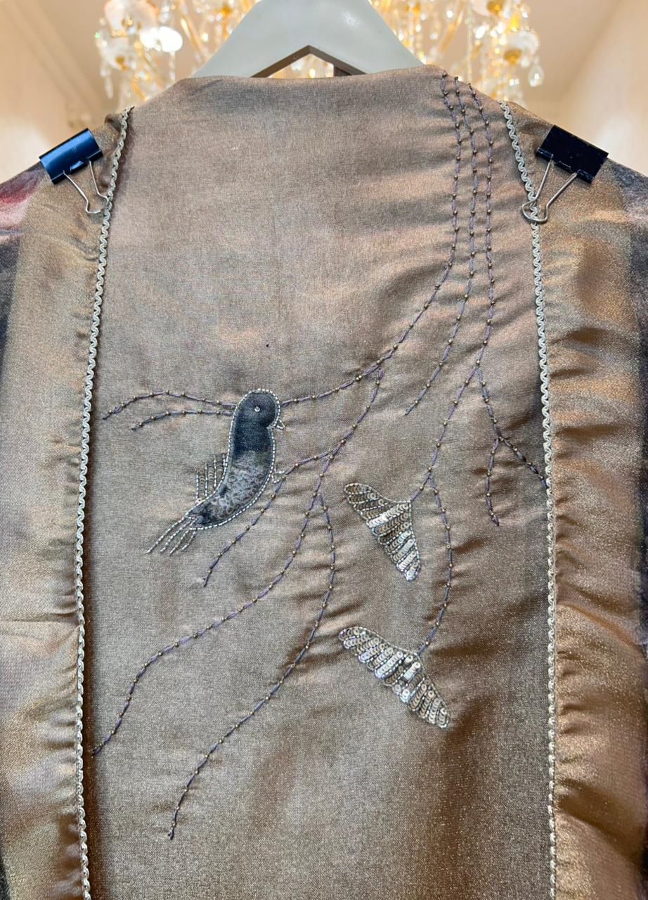 Zareesha Tissue Élan Suit