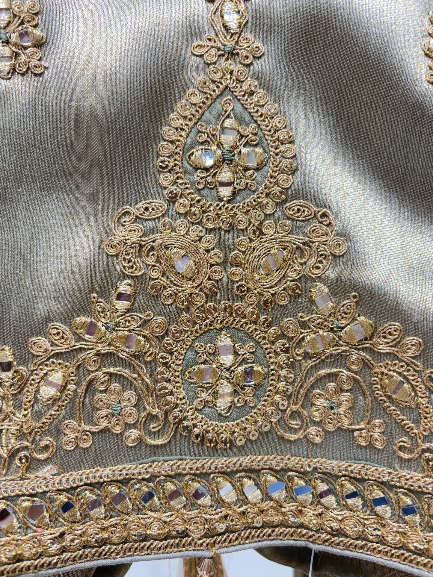 Noor Mahal Banarasi Suit