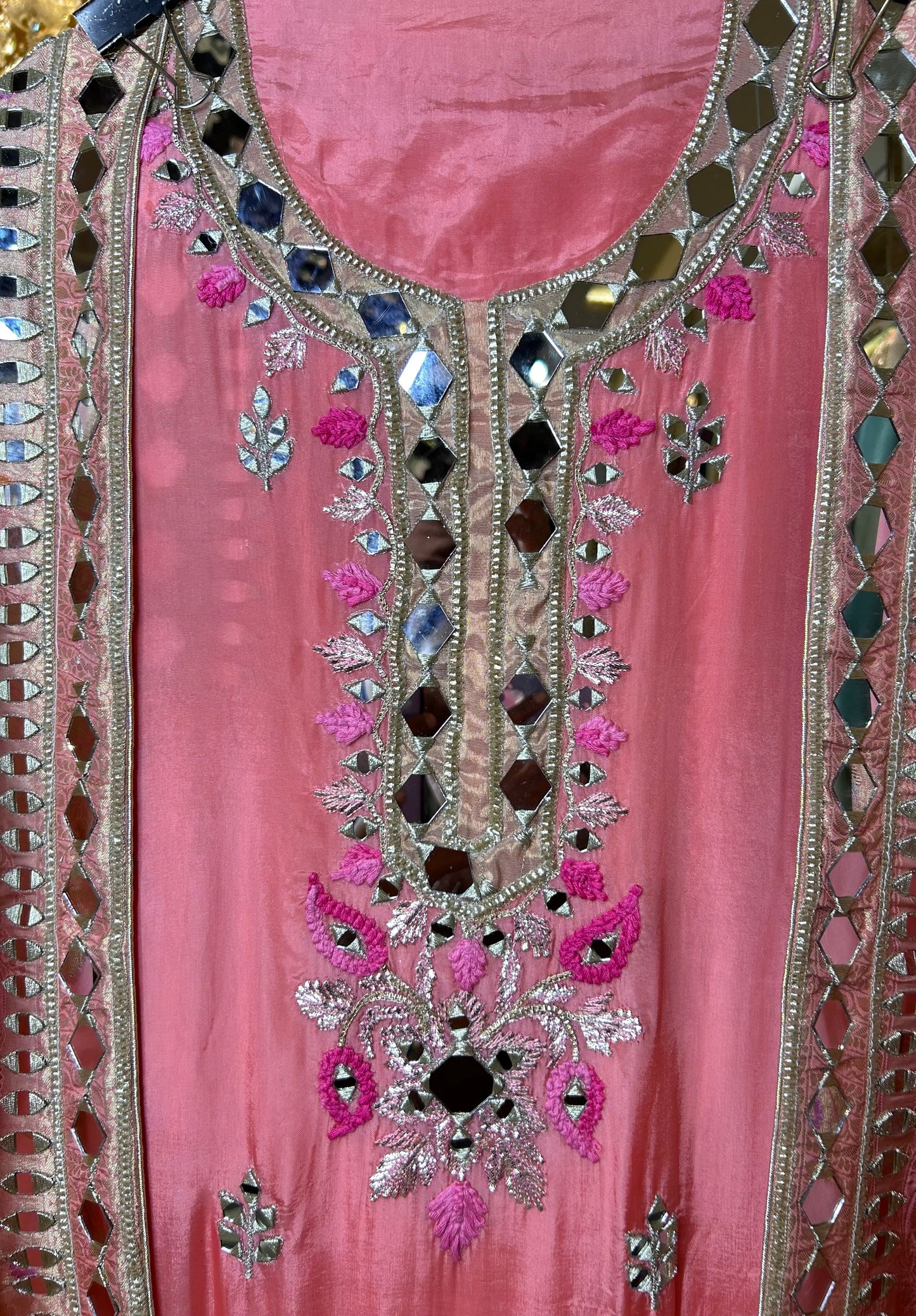 Noor-e-Jaam (Pink)