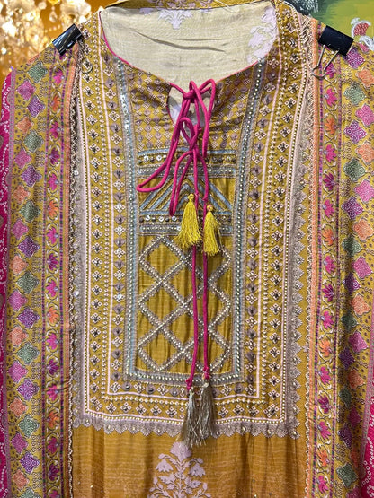 Taabir-é-Bandhej Suit (Mustard)