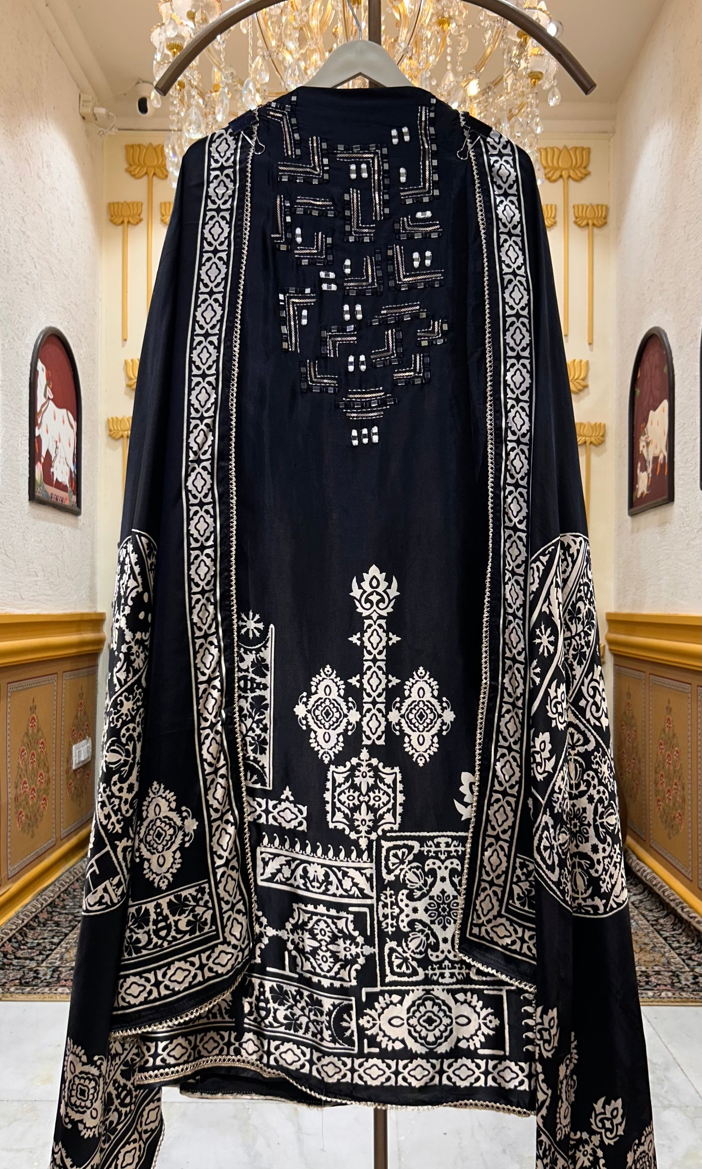 Gajji Rang Sheesha Suit