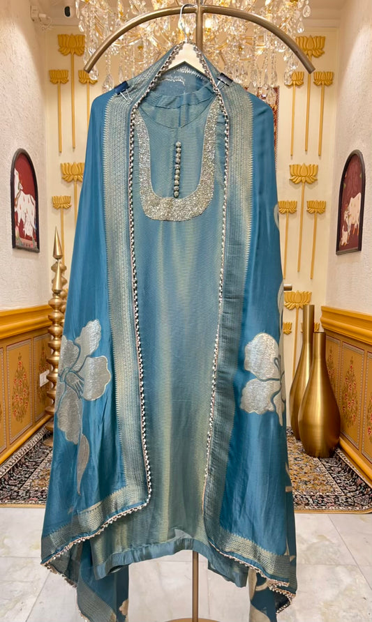 Meharin Cutdana Élan Suit (Green)