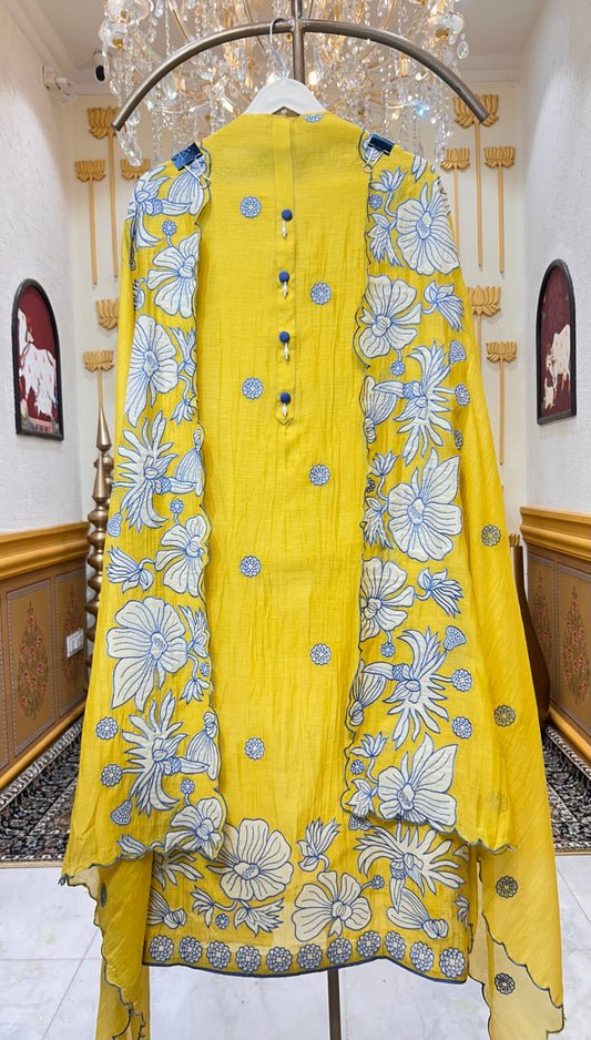 Aarini Appliqué Veil Suit (Yellow)