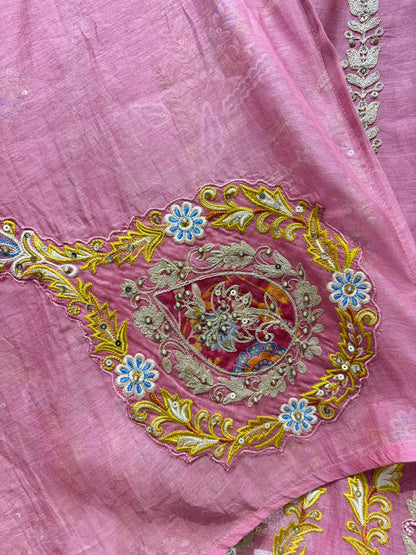 Vedaara Mul Chanderi Suit