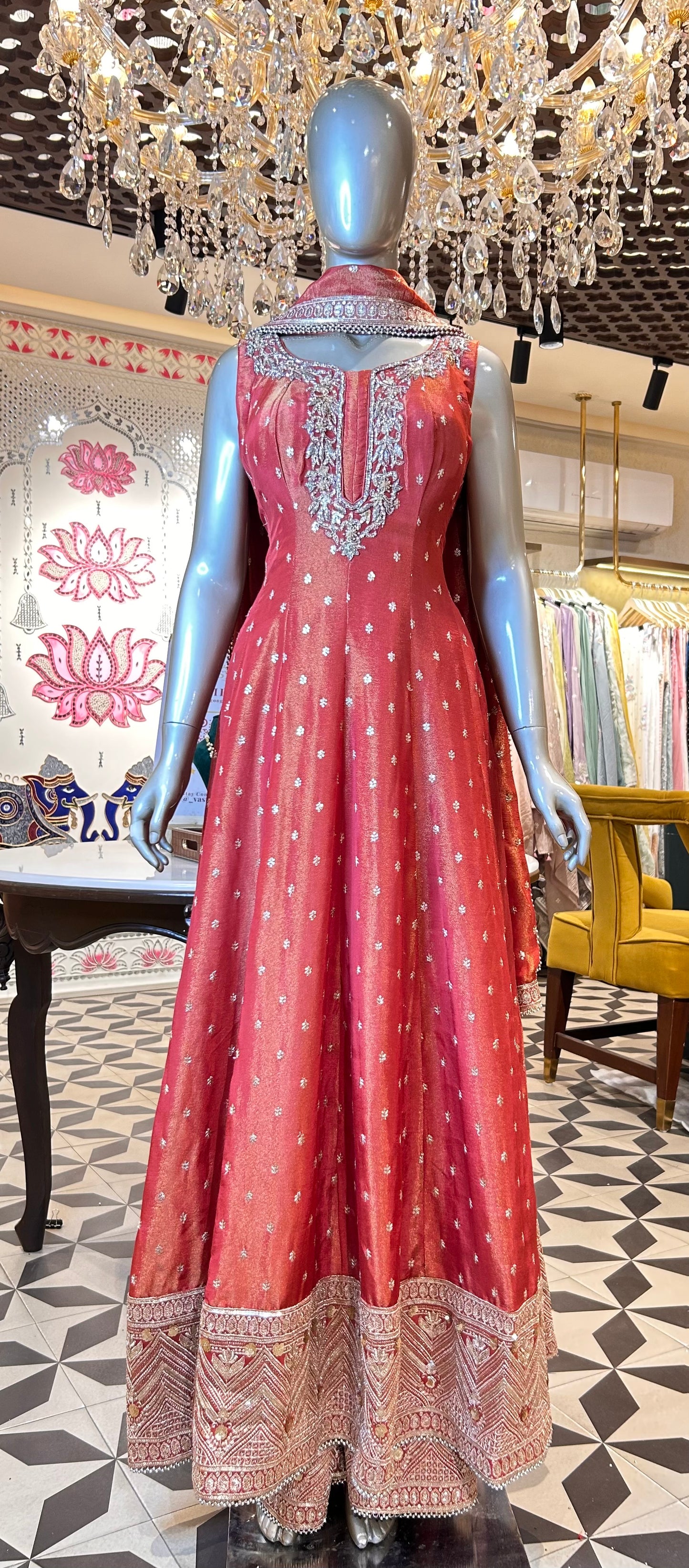 Noor-e-Raaya Anarkali