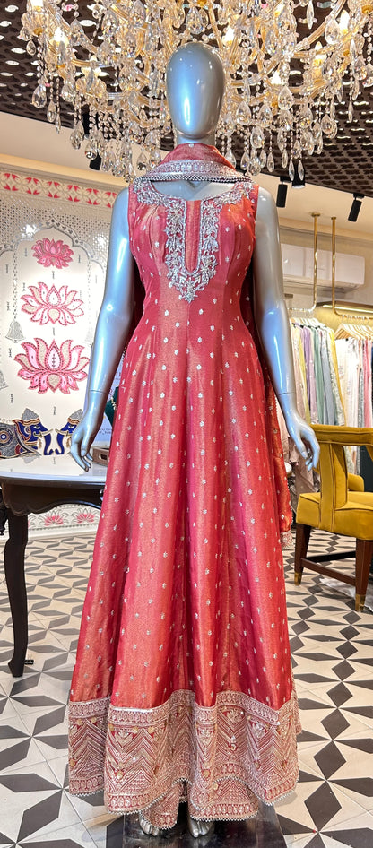 Noor-e-Raaya Anarkali