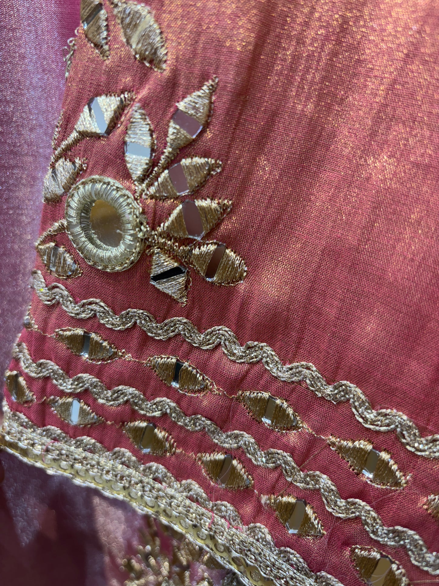 Aafreen Mirror Organza Set