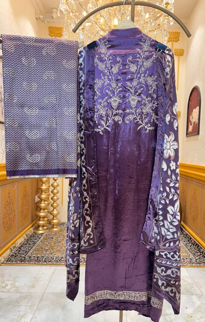 Riyanza Velvet Brocade Suit (Purple)