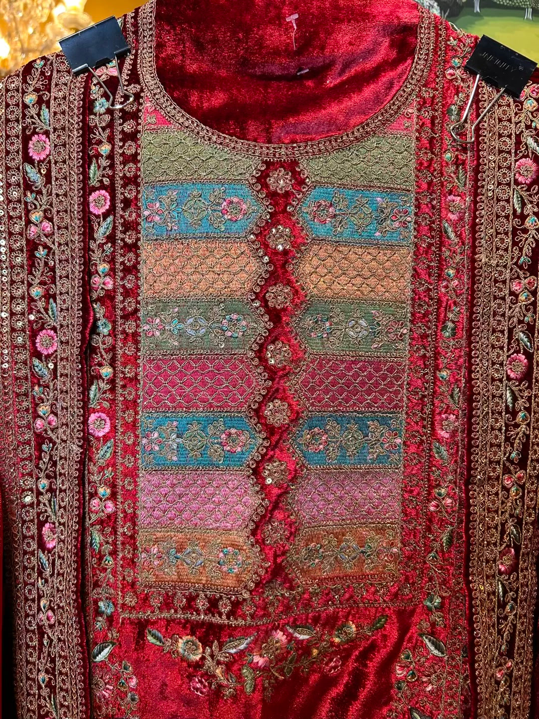 Ferozara Velvet Suit (Red)