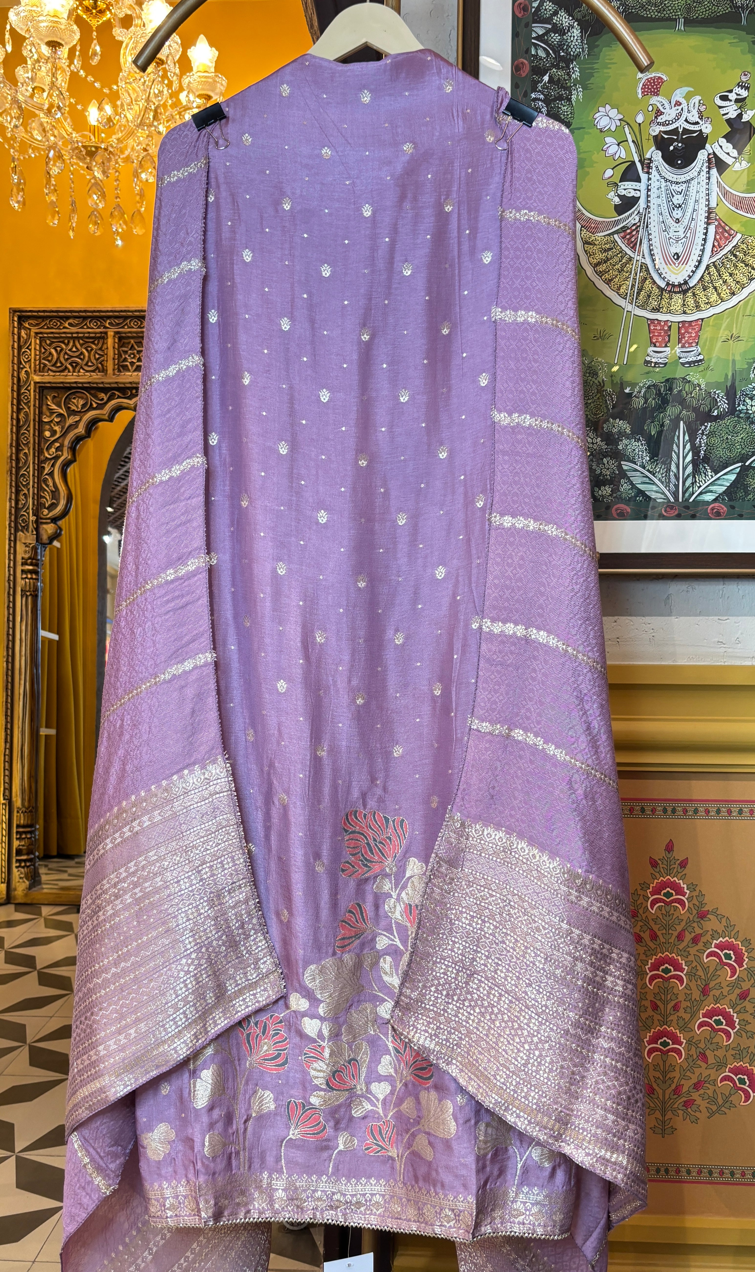 Ruhaniyat Banarasi Suit (Lavender)