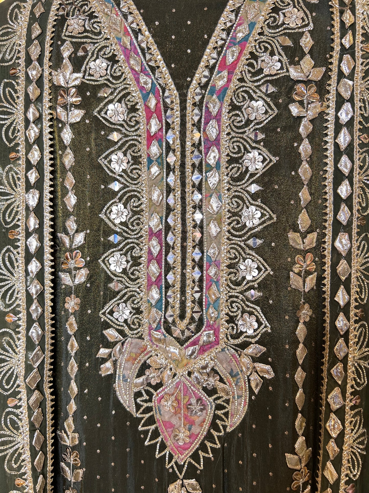 Ziya-e-Noor (Green)