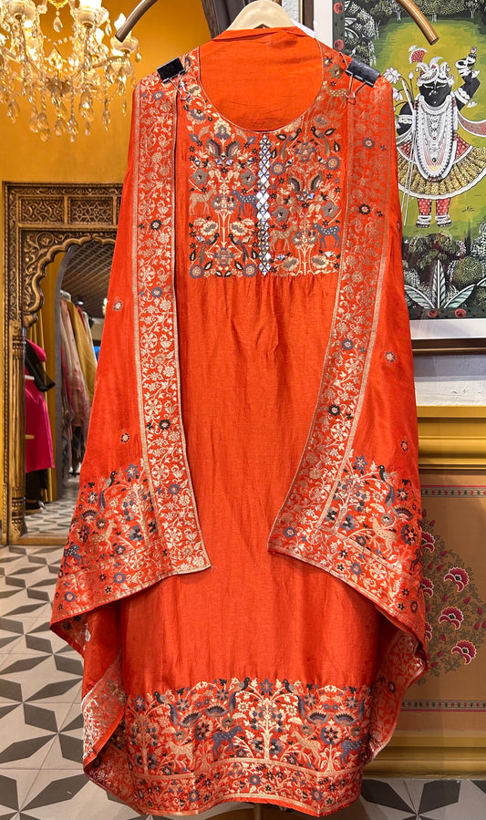 Zarwisha Banarasi Suit