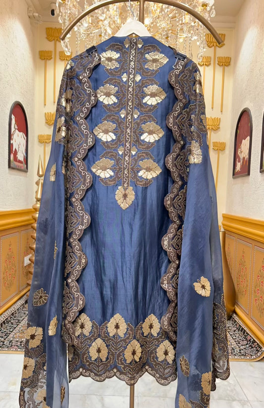 Zehriya Sequin Veil Suit (Navy Blue)