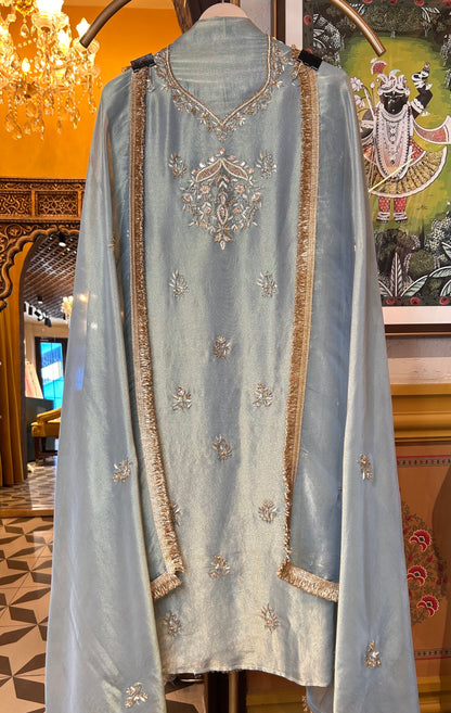 Nayra Dabka Work Organza Suit (Teal)