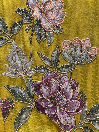 Iraaya Noor Suit