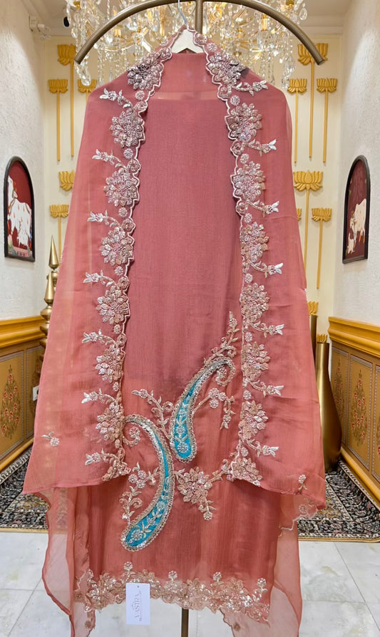 Eliya Handloom Veil Suit (Peach)