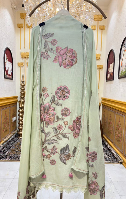 Veda Linen Zari Suit