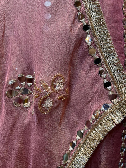 Zarnooré-Kiran Suit (Pink)