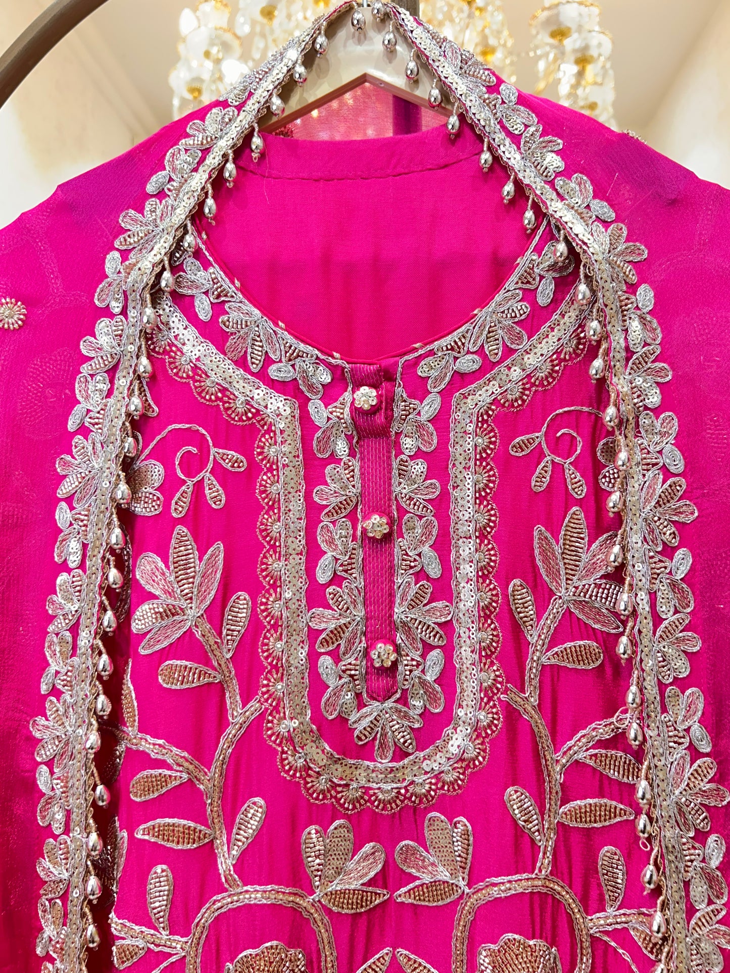 Gulnaar Afreen Gharara Set