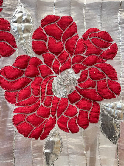 Ariyah Appliqué Élan Suit (Ivory & Red)