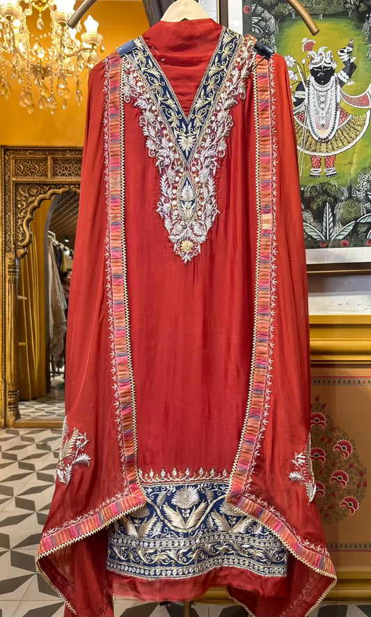 Falakzaar Organza Suit (Red)