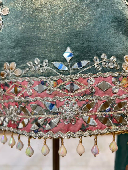 Afsara Aaina Leather Gharara Set (Green)