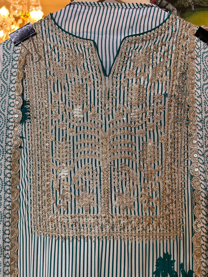 Zarqash Crêpe Suit