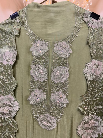 Ishana Embroidered Silk Suit (Green)