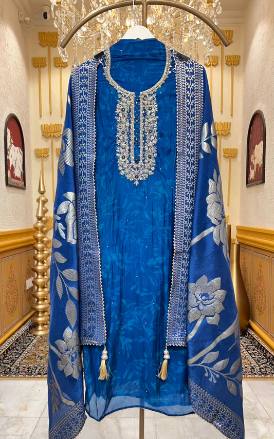 Arzini Silk Riwayat Suit (Blue)