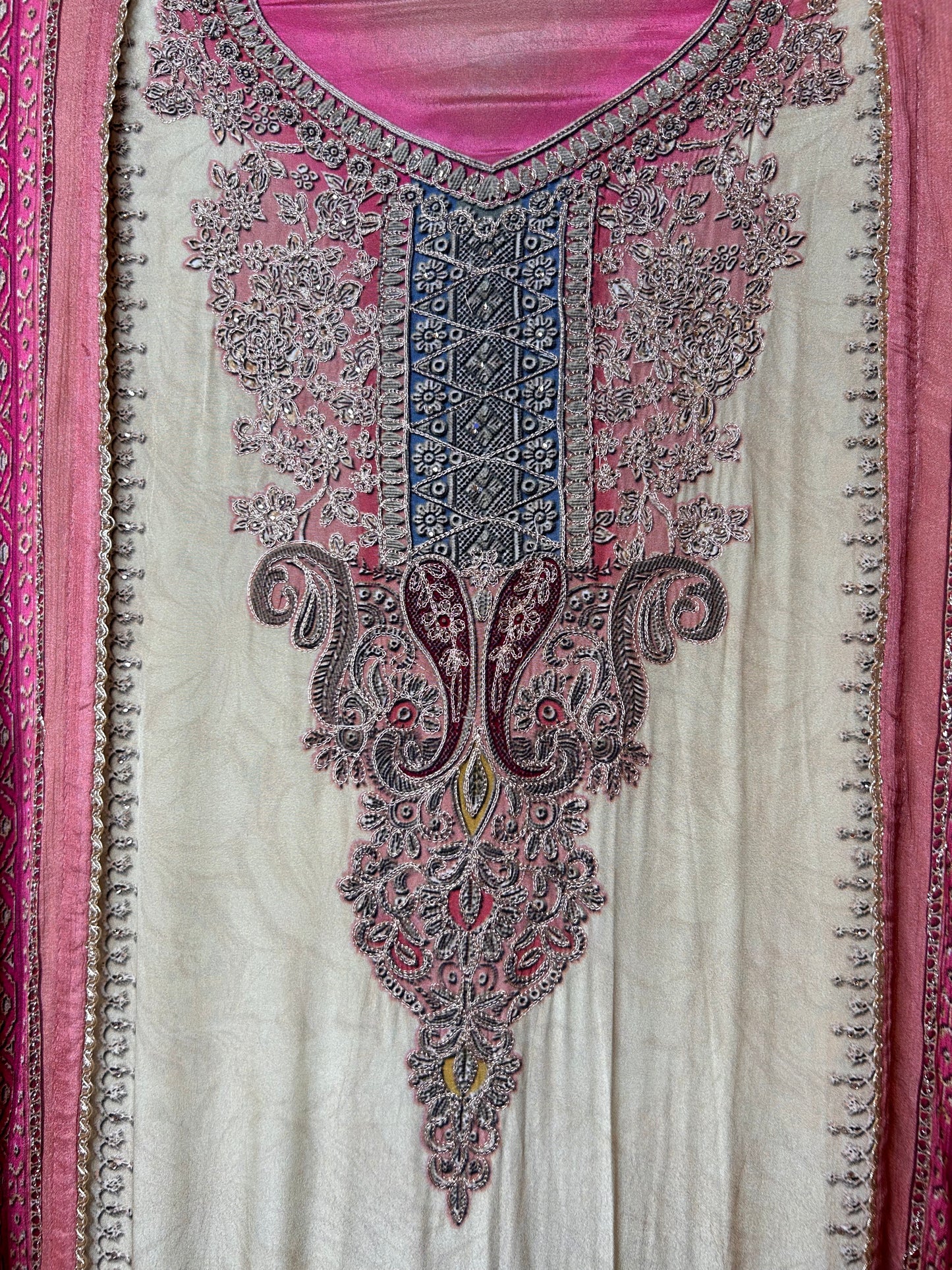 Iravya Crepe Suit (Pink)