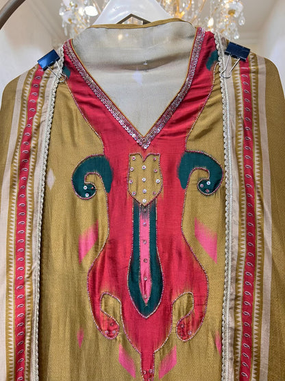 Ravira Patola Pearl Suit (Mustard)