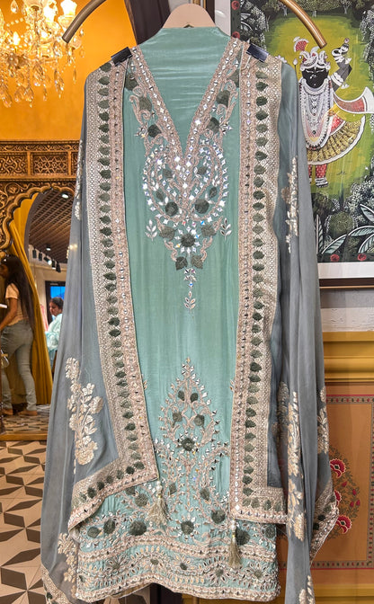 Zarreen Adaa Silk Suit (Green)