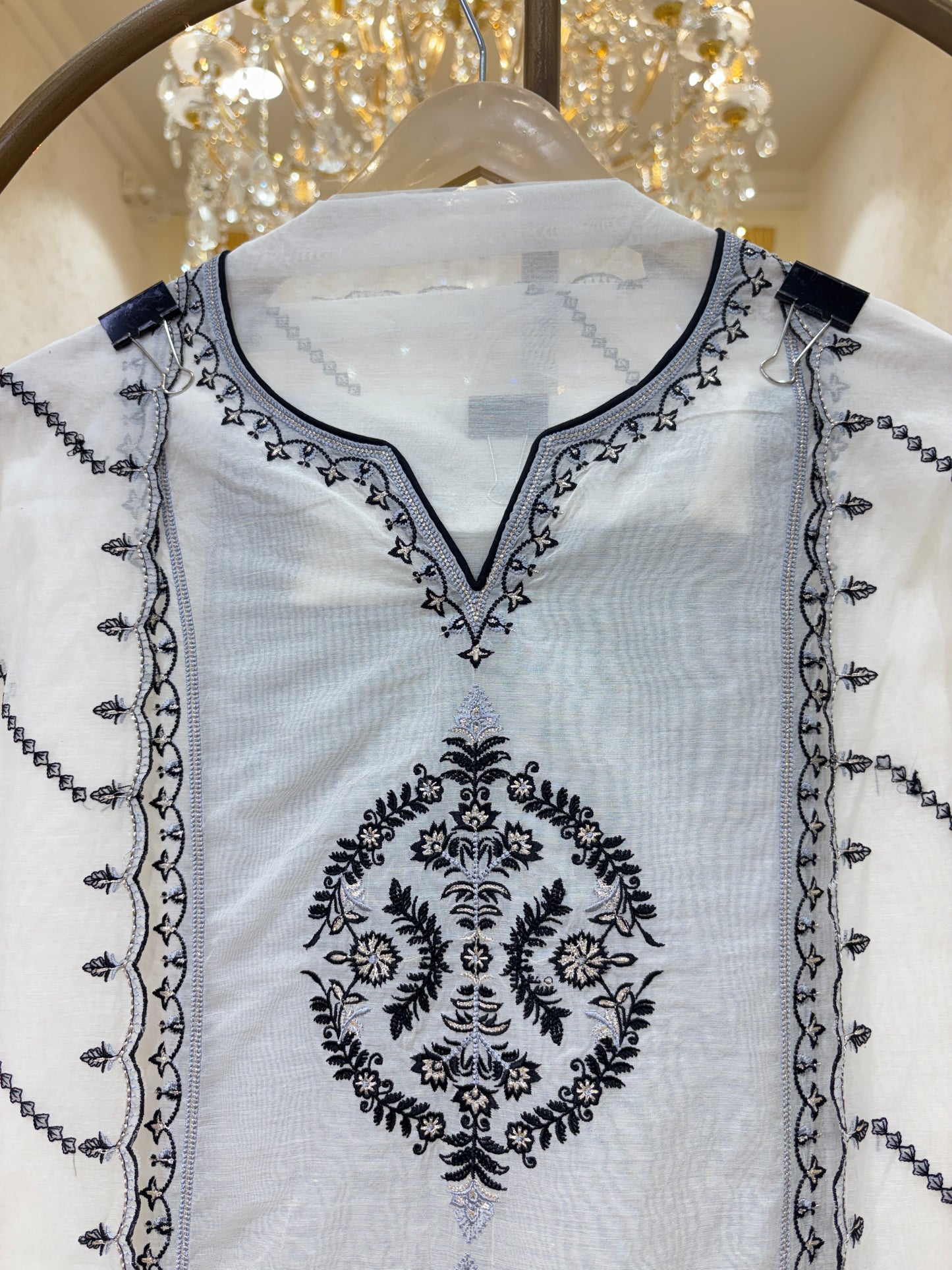 Mehraya Zari Chanderi Suit
