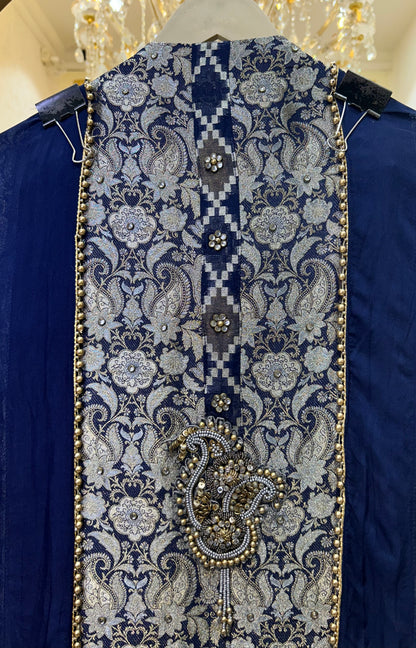 Charuvi Brocade Suit