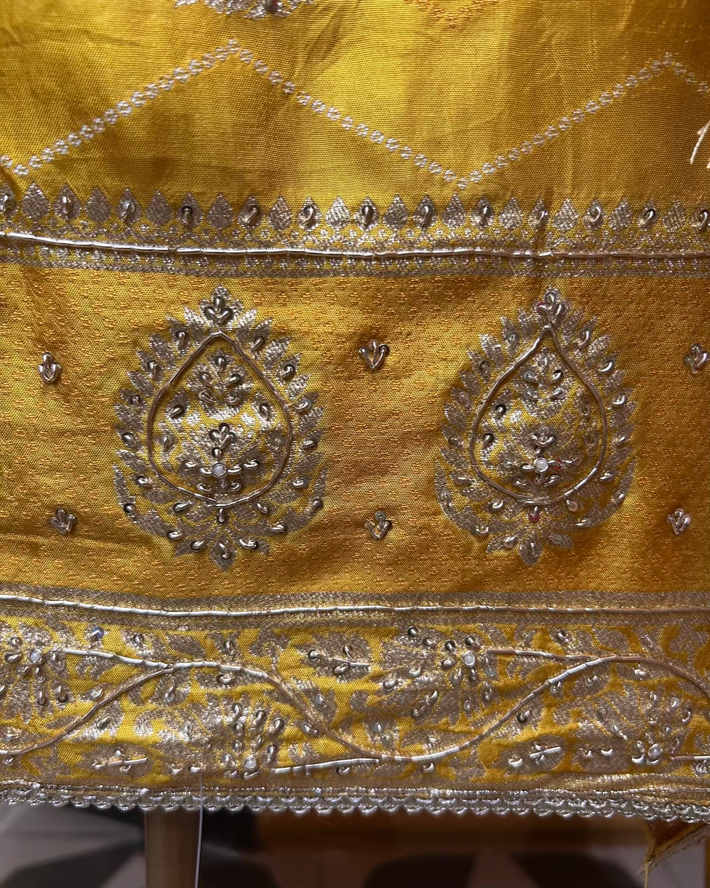 Noor-e-Jhilkar (Yellow)