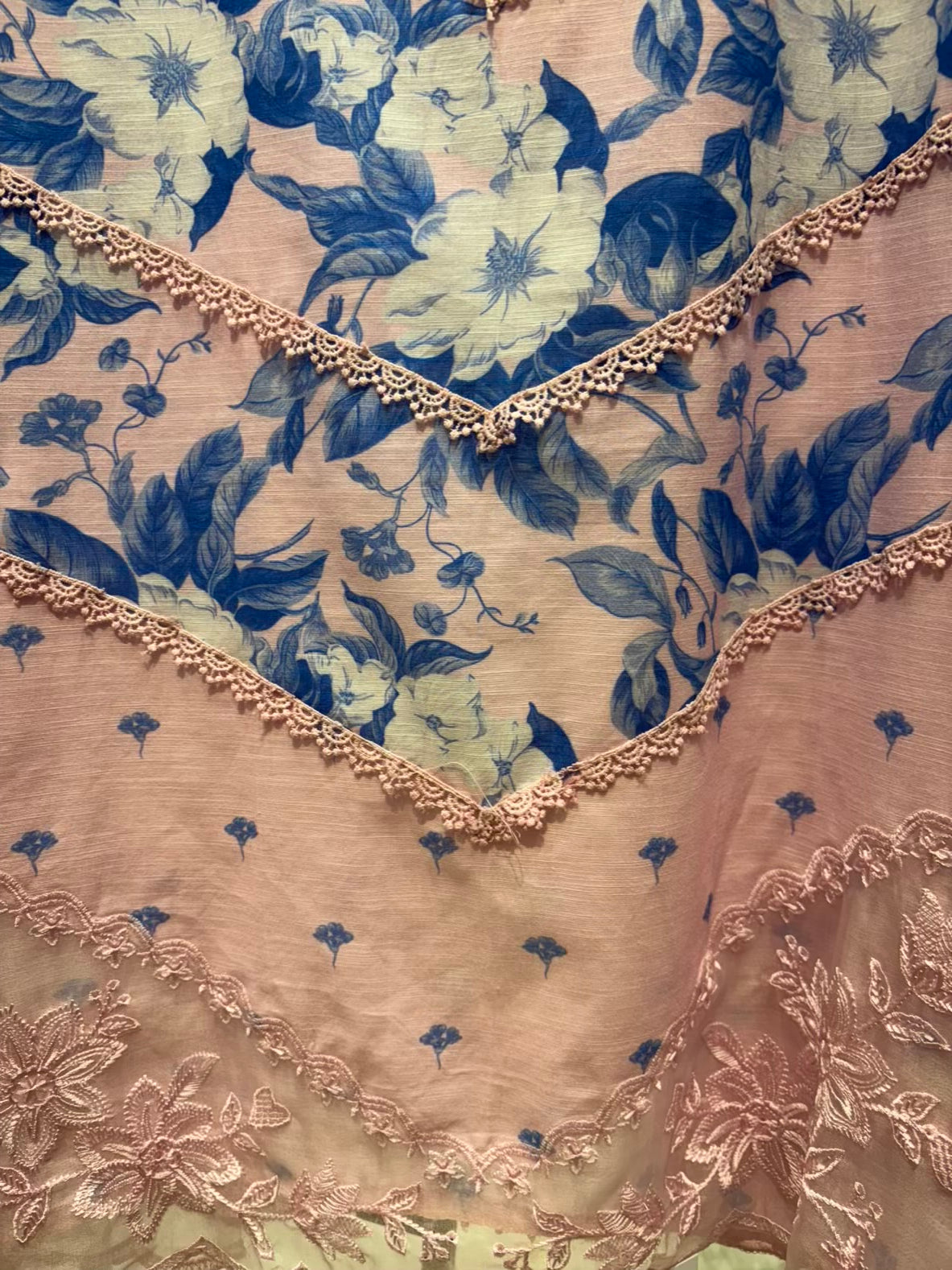 Noorie Cotton Lace Suit