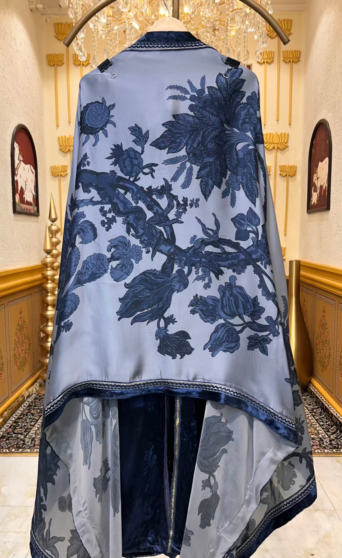 Zarvella Velvet Éclat Suit (Navy Blue)