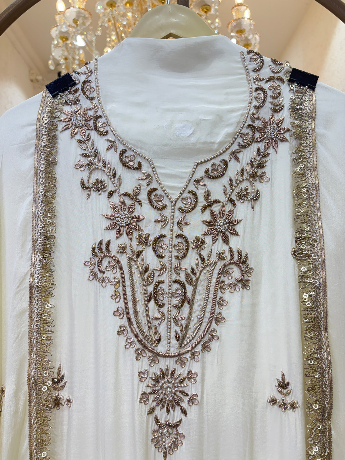 Mahrooh Organza Suit