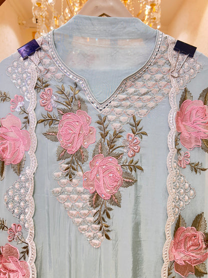 Eshaal Bloom Suit