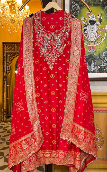 Vistaar Bandhani Suit (Red)